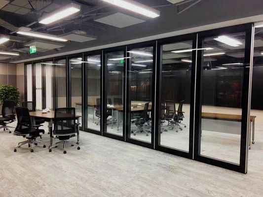 Tính minh bạch rõ ràng và khả năng chống thời tiết mạnh mẽ cho cửa sổ giảm tiếng ồn ba tấm