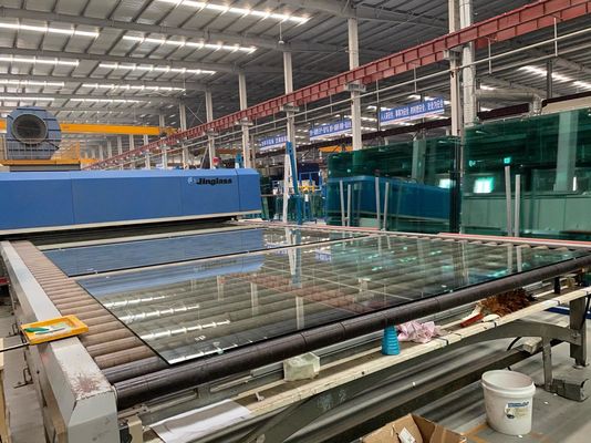Loại lớp phủ thủy tinh Low-E Giải pháp thủy tinh tiết kiệm năng lượng trong các tòa nhà dân cư và thương mại Hiệu quả năng lượng